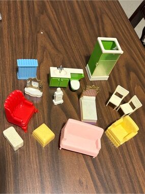 Vintage Kids Toy Dollhouse Furniture